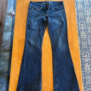 American Eagle Womens Artist Jeans Size 2 Dark Wash Y2K Crop Low Rise Boot Cut